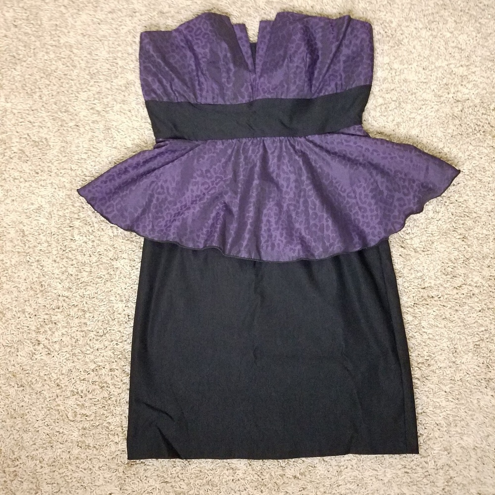 💖Lovely day strapless purple cheetah print dress